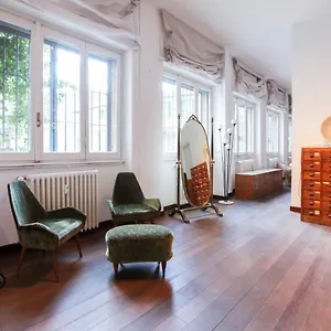 Appartement Lovely - Beautiful Loft With Terrace In Porta Romana, Milan